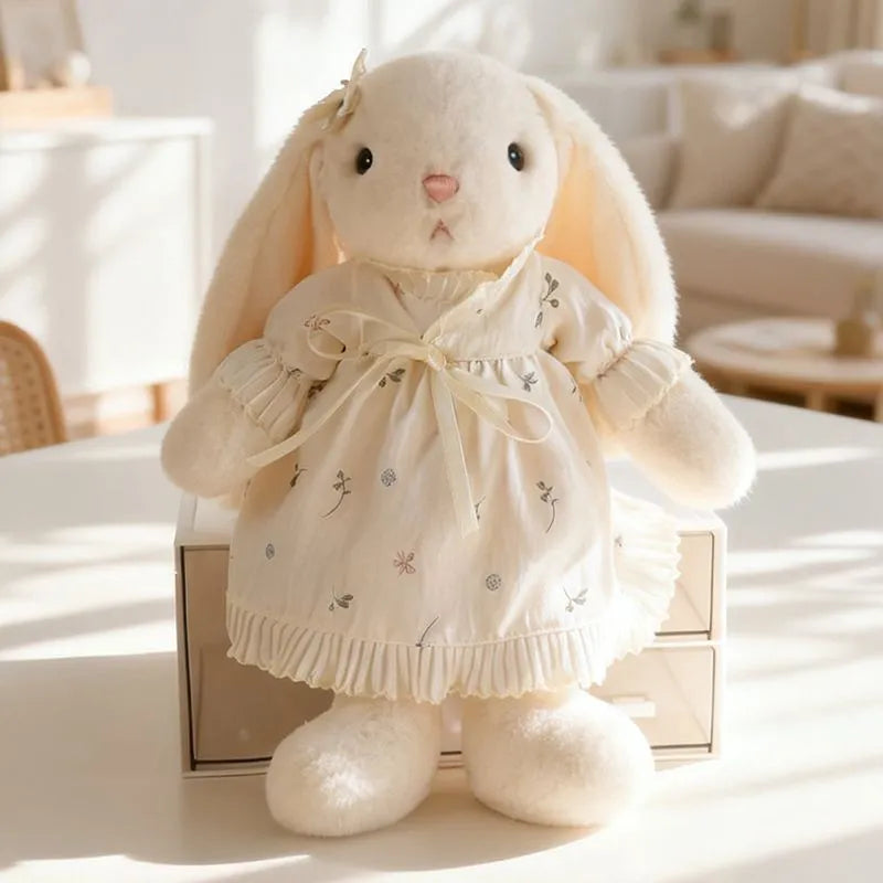 Dressed Rabbit Doll, Six Characters, 30 cm and 45 cm, Ages 6+, close-up detail